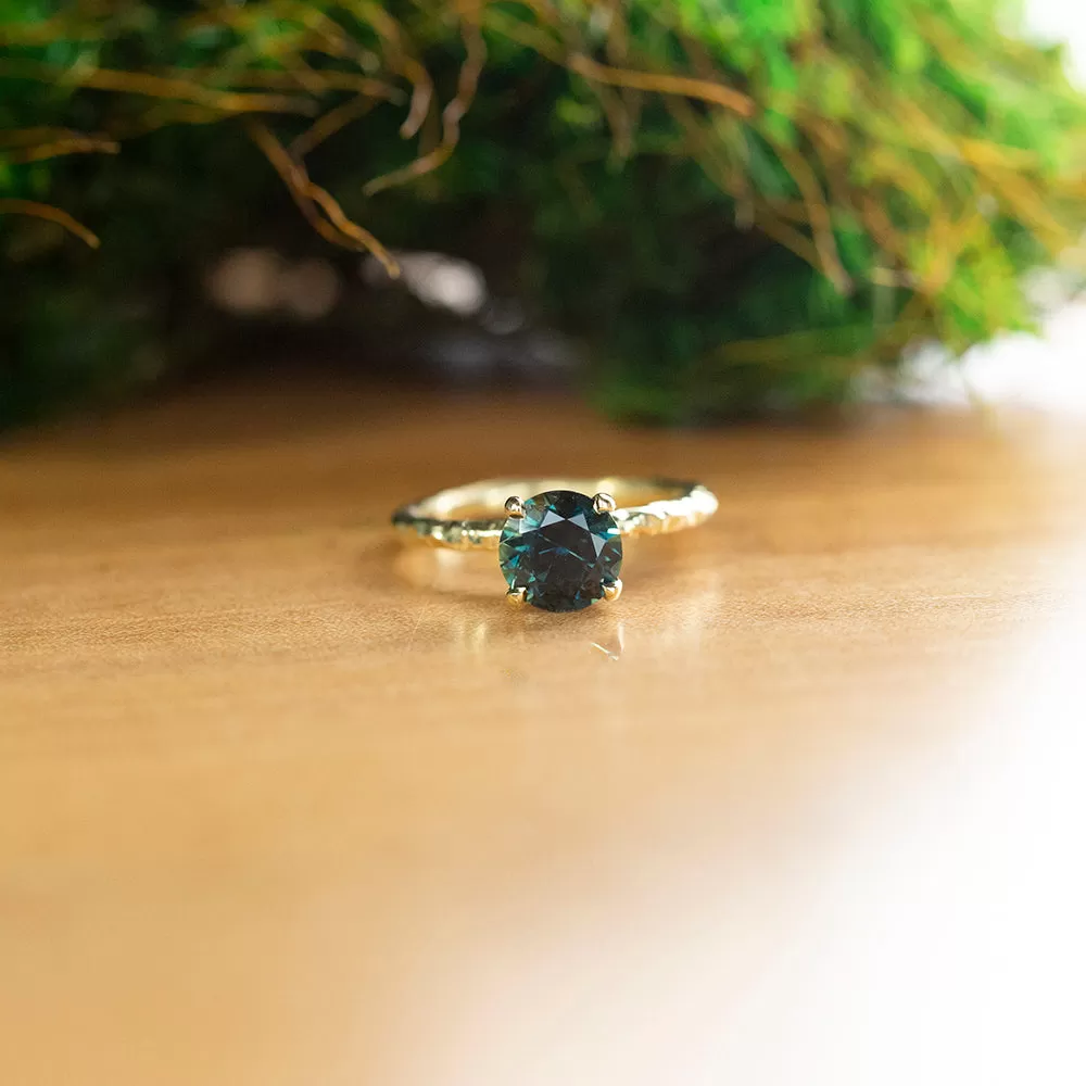 1.62ct Australian Teal Blue Green Sapphire Evergreen Solitaire In 18k Yellow Gold