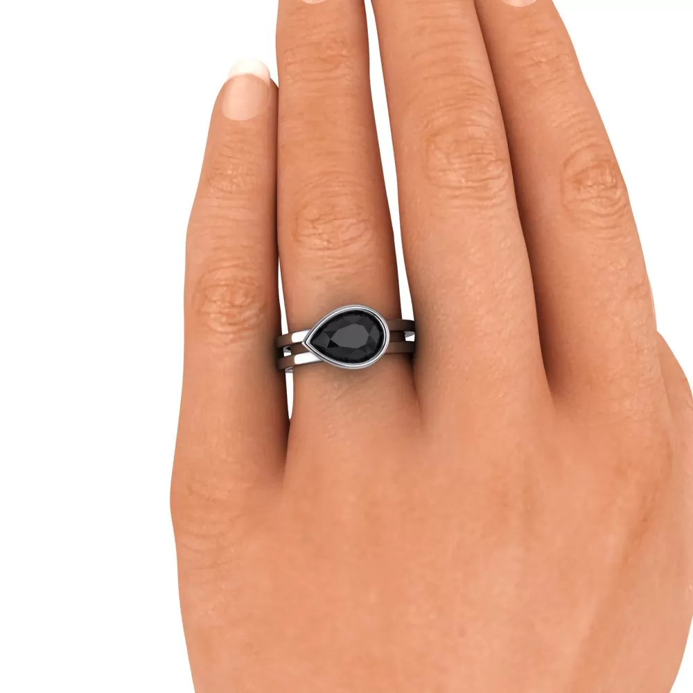 Alexis No. 1 Black Diamond Ring