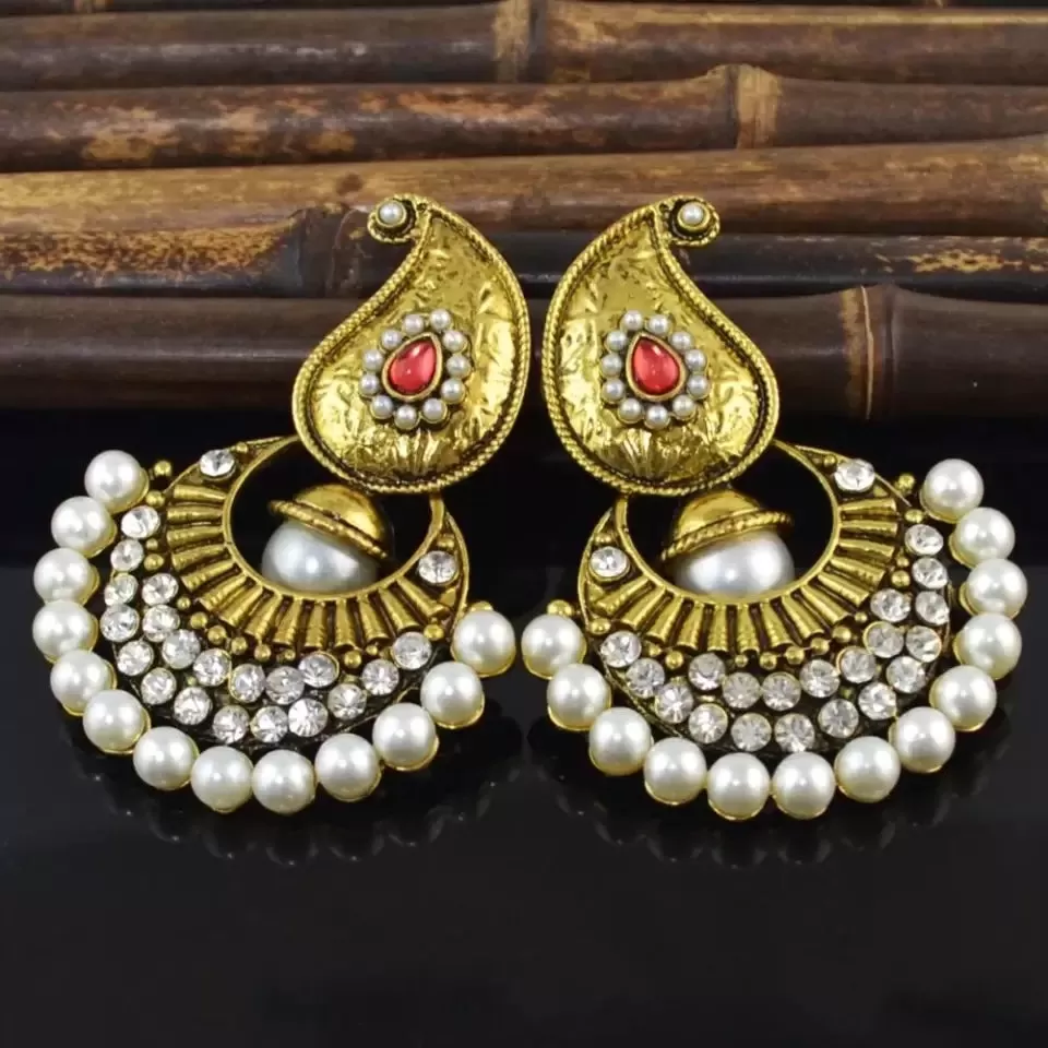 Antique Golden Indian Style Pearls Drop Jhumka Earring