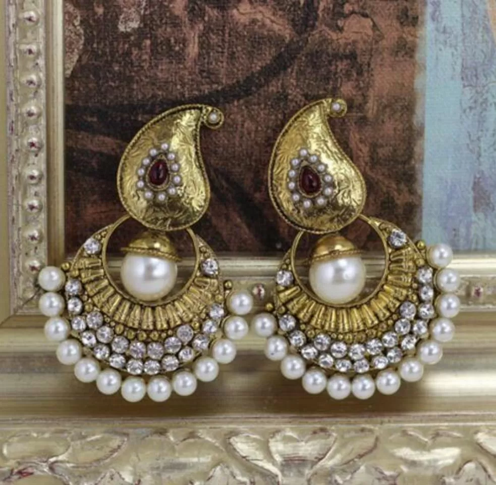 Antique Golden Indian Style Pearls Drop Jhumka Earring