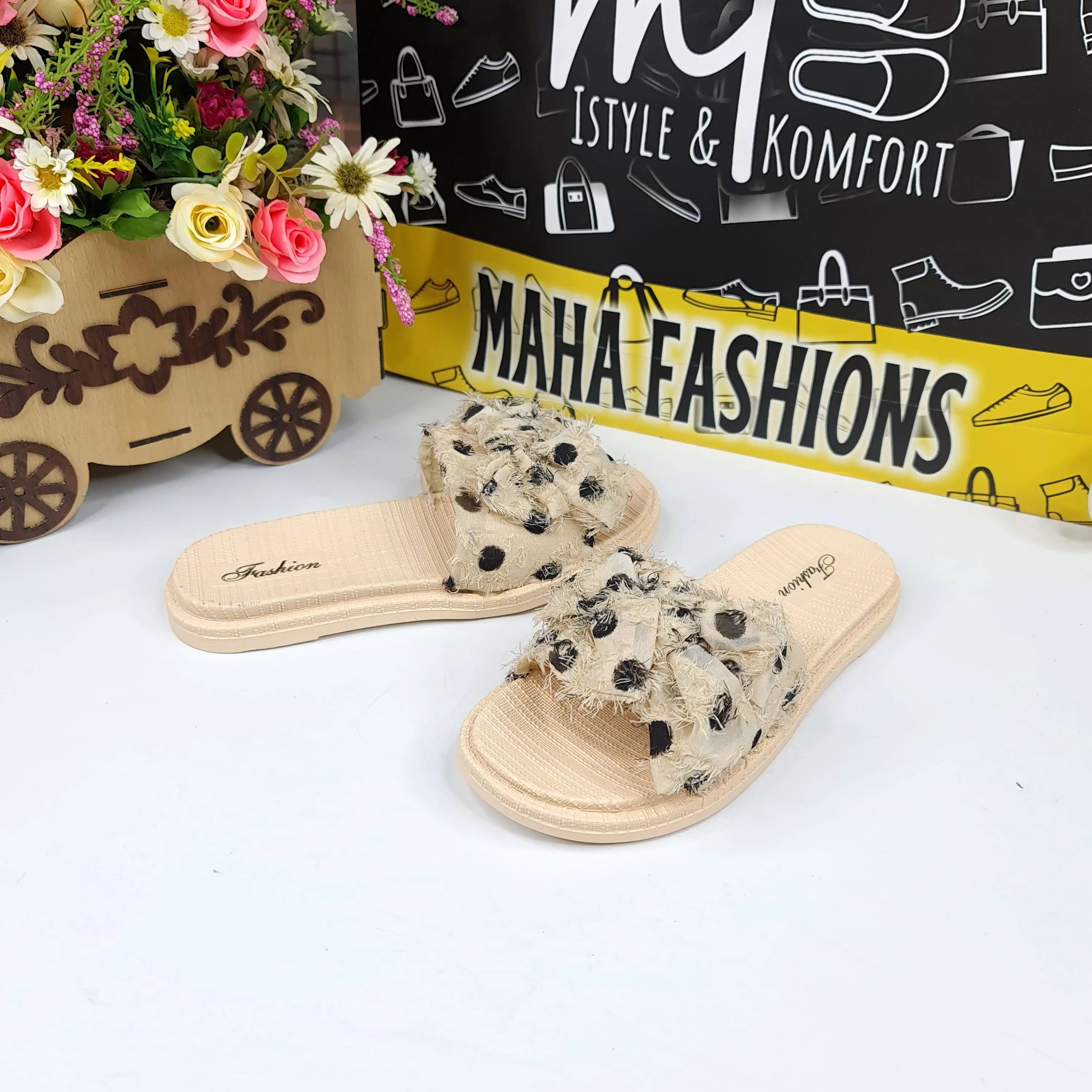 Beige Polka Dots Slides