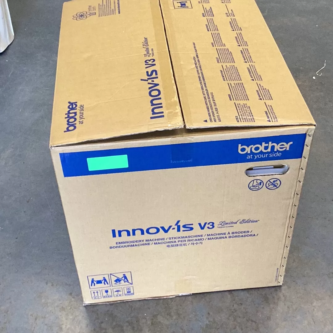 Brother Innovis V3LE | Showroom Display Model