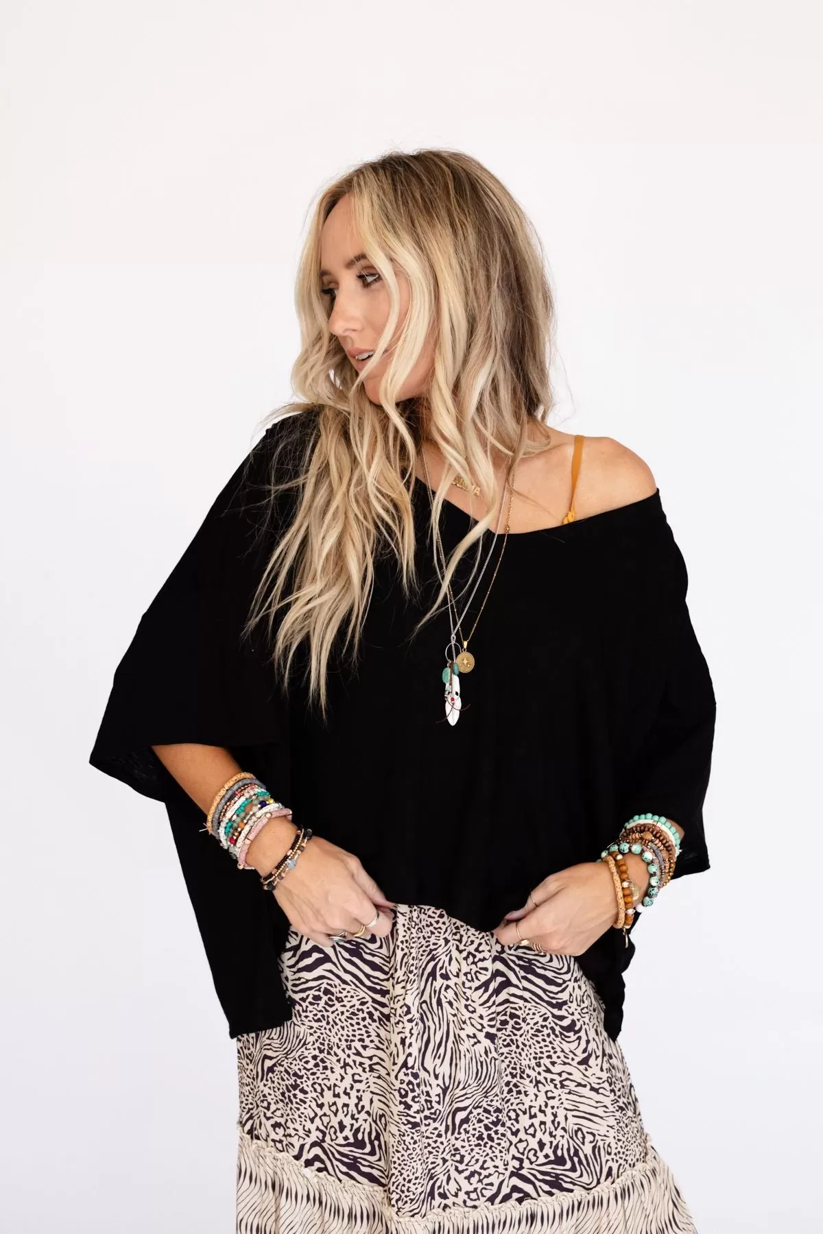 Cozy Oversized Slub V Neck Top - Black