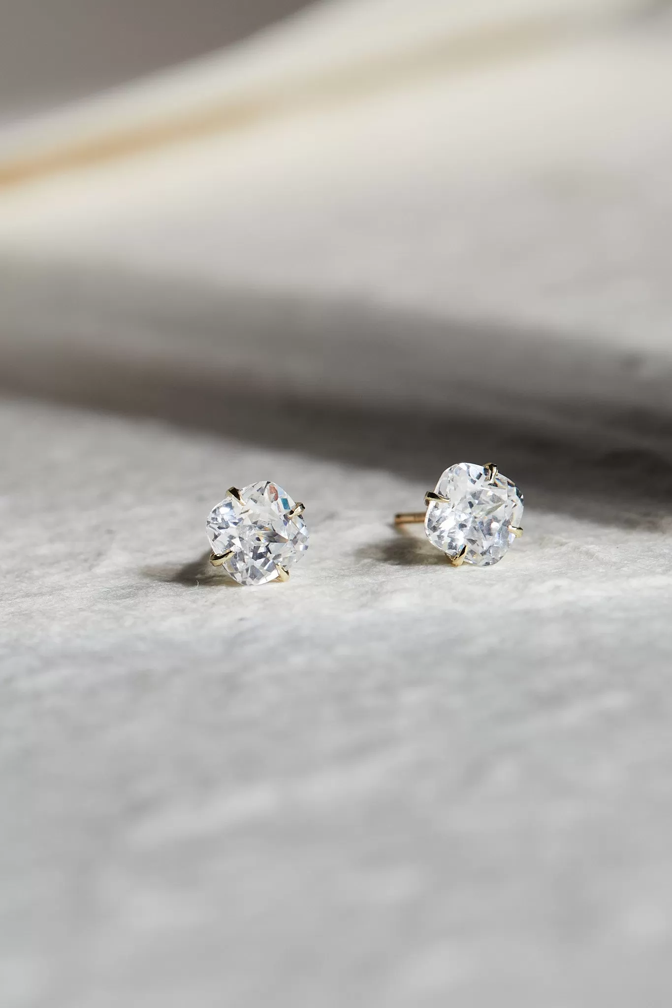 Cushion Shaped Prong-Set Diamond Stud Mount