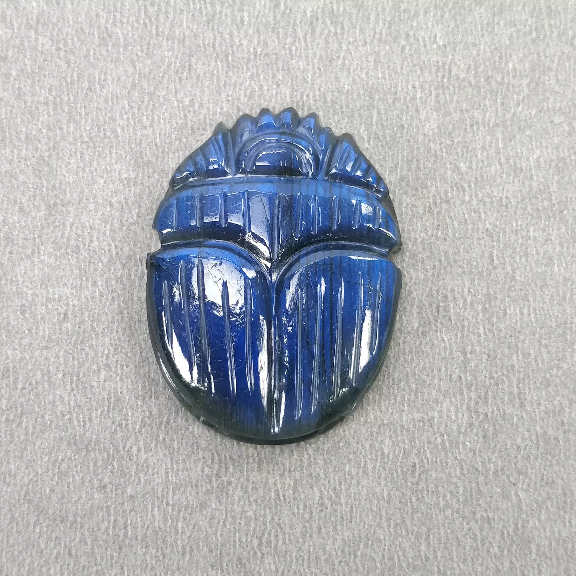 LABRADORITE Gemstone Carving : 51.55cts Natural Untreated Unheated Labradorite Hand Carved Scarabs 34*25.5mm