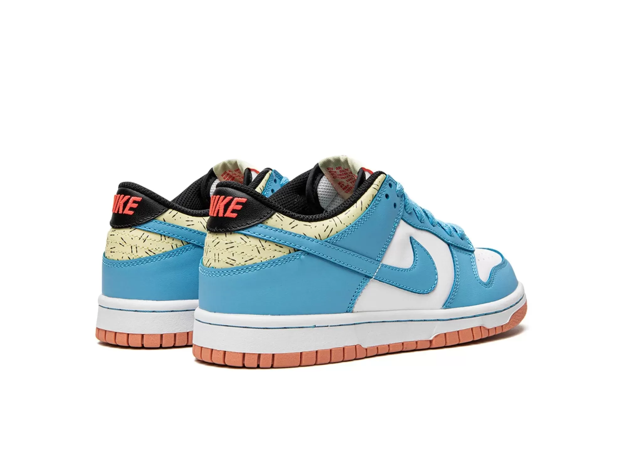 Nike Dunk Low Kyrie Irving "Baltic Blue"