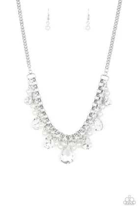 Paparazzi Knockout Queen - White Necklace