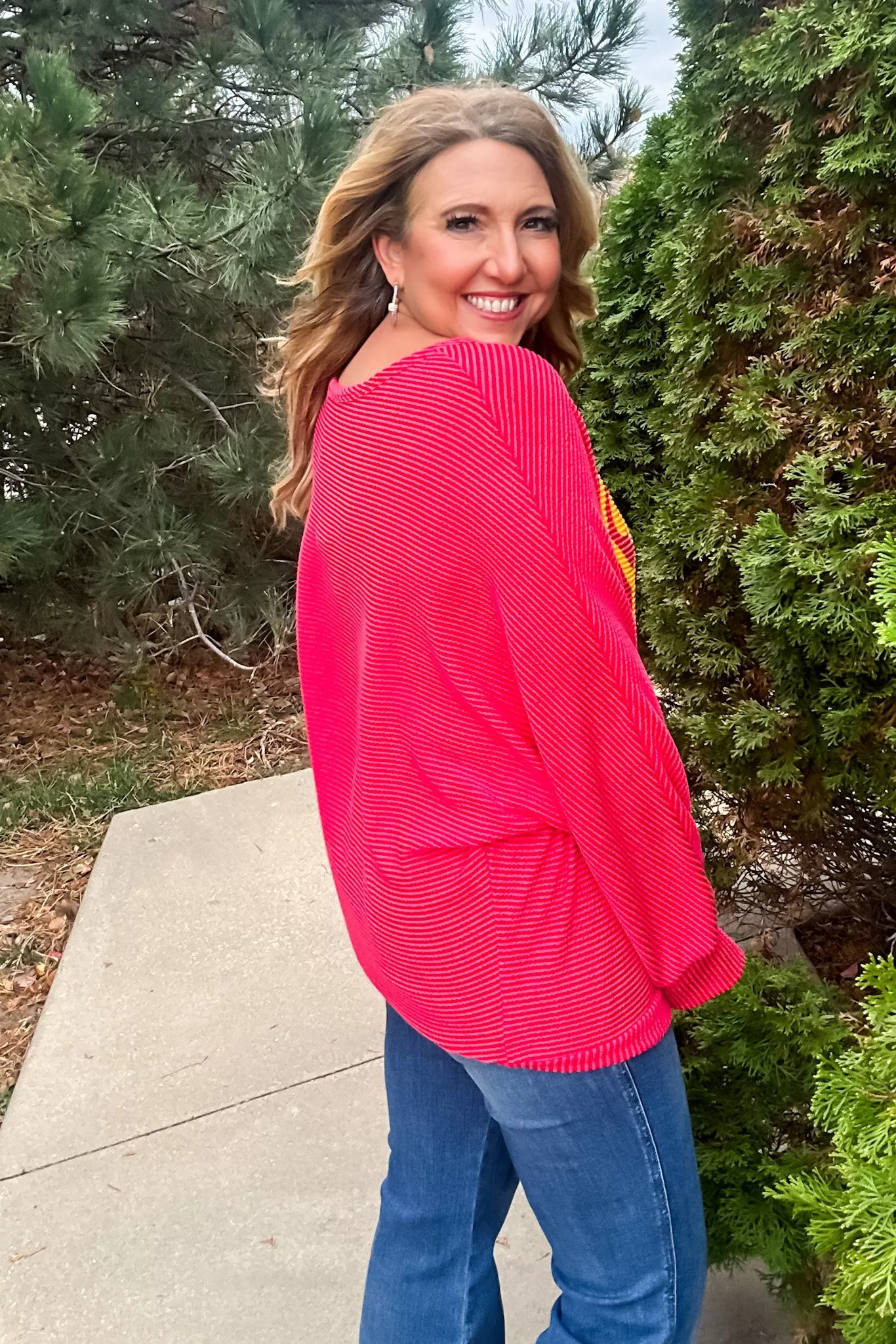 Scroll Kansas City Ribbed Knit Pullover : Red/Yellow